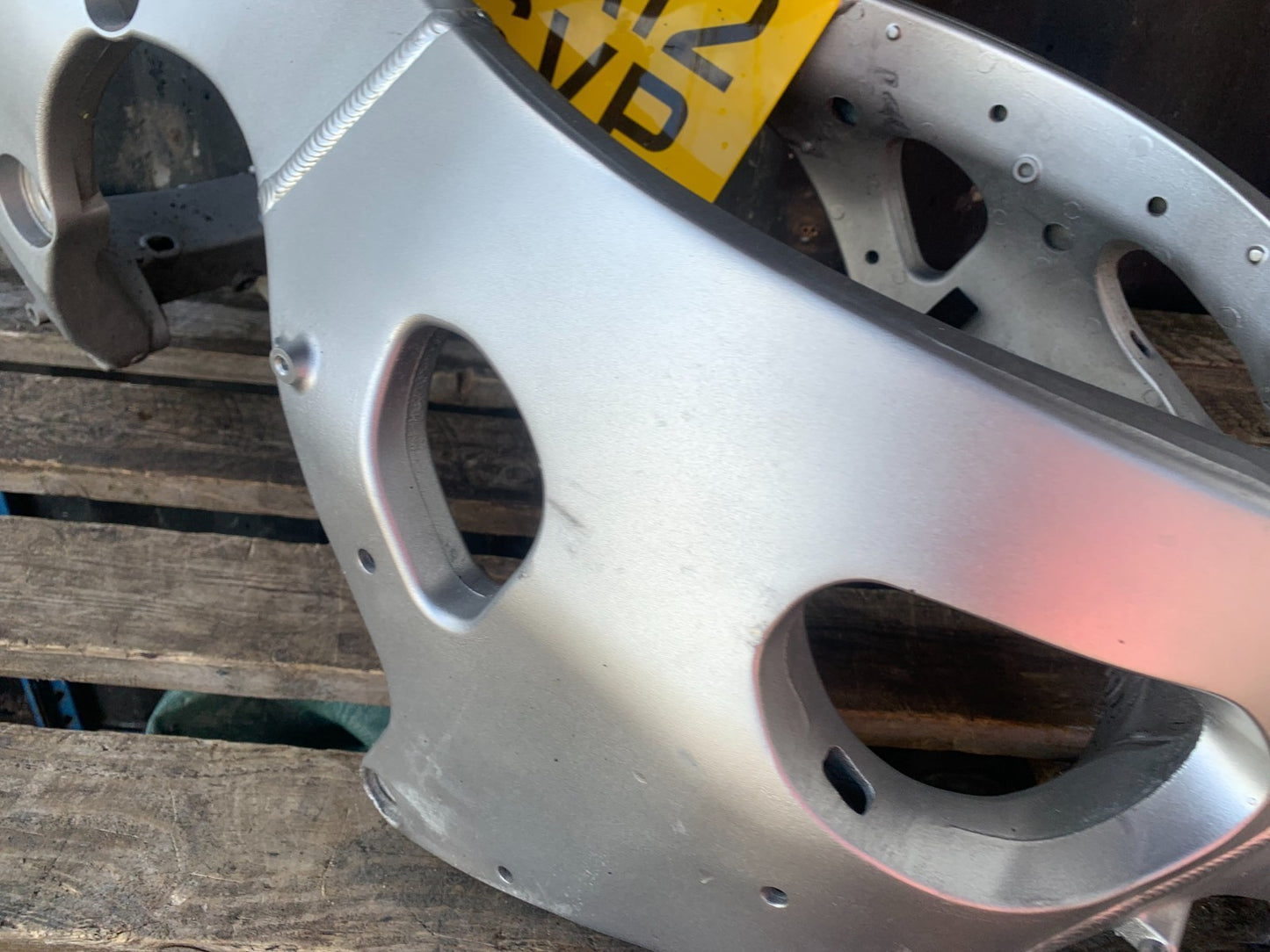 HONDA CBR1000 RR FRAME REG LOG BOOK YEAR 2008-2011  (CMB1330)