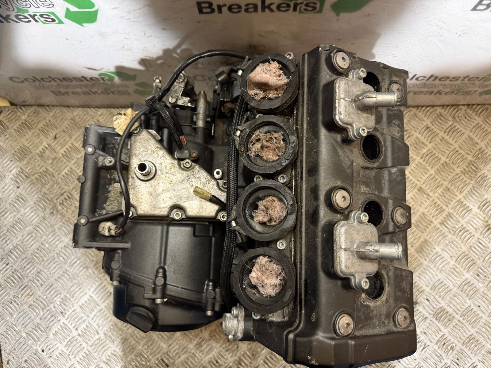 YAMAHA XJ6 XJ6-S DIVERSION ENGINE YEAR 2009-2015  (CMB1212)