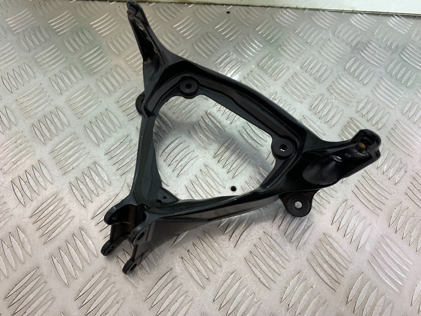 SUZUKI GSXR1000 GSXR 1000 FAIRING BRACKET   2009-2016 (CMB1049)