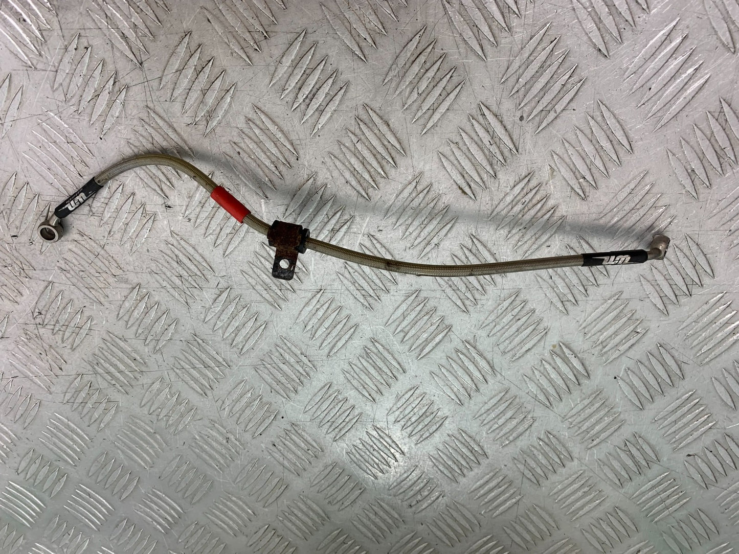 HONDA XL125 VARADERO REAR BRAKE LINE YEAR 2001-2006  (CMB1304)