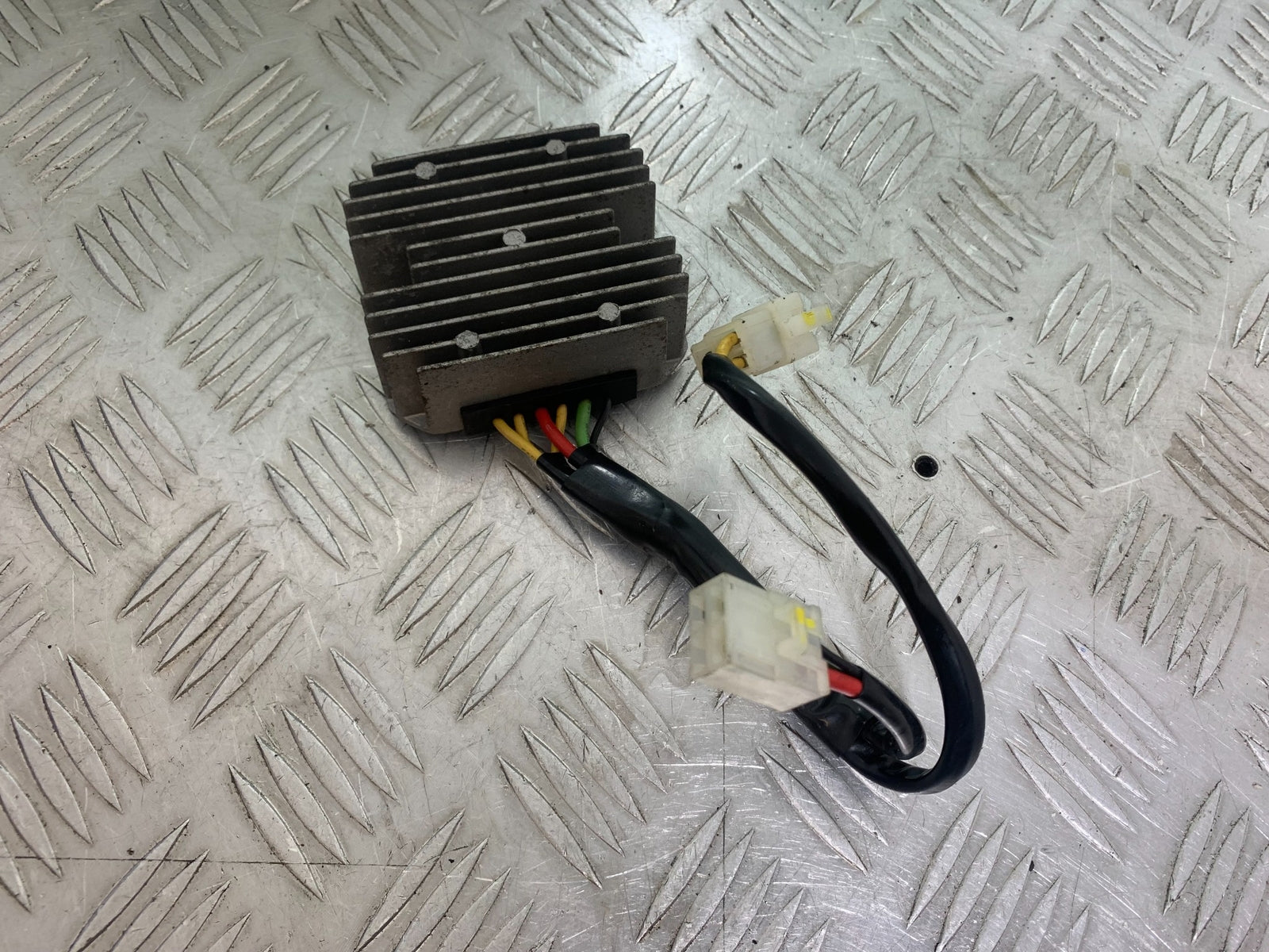 KAWASAKI J125 J125 REGULATOR   YEAR 2016-2020 (CMB1158)