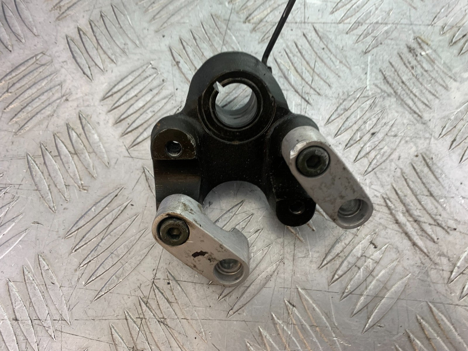 YAMAHA XMAX 250 XMAX 250 HANDLEBAR RISERS  YEAR 2006-09 (CMB1201)