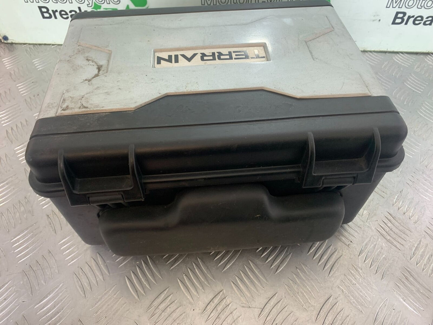SINNIS TERRAIN 125 TOP BOX  YEAR 2018 (CMB1123)