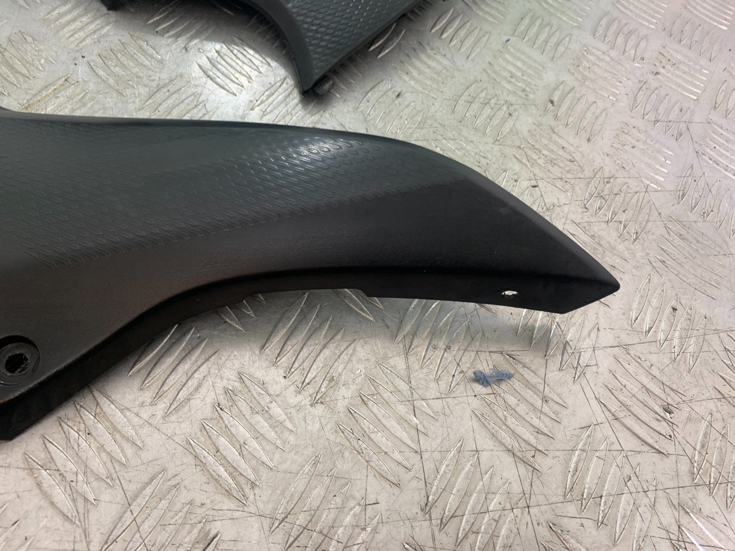HONDA CB500 F CB500F LEFT AND RIGHT SIDE INFILLS YEAR 2013-2015  (CMB1235)