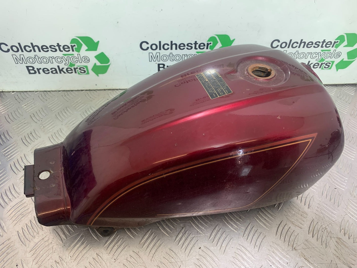 HONDA GL500 GL 500 SILVERWING PETROL TANK    YEAR 1981-82 (CMB1168)