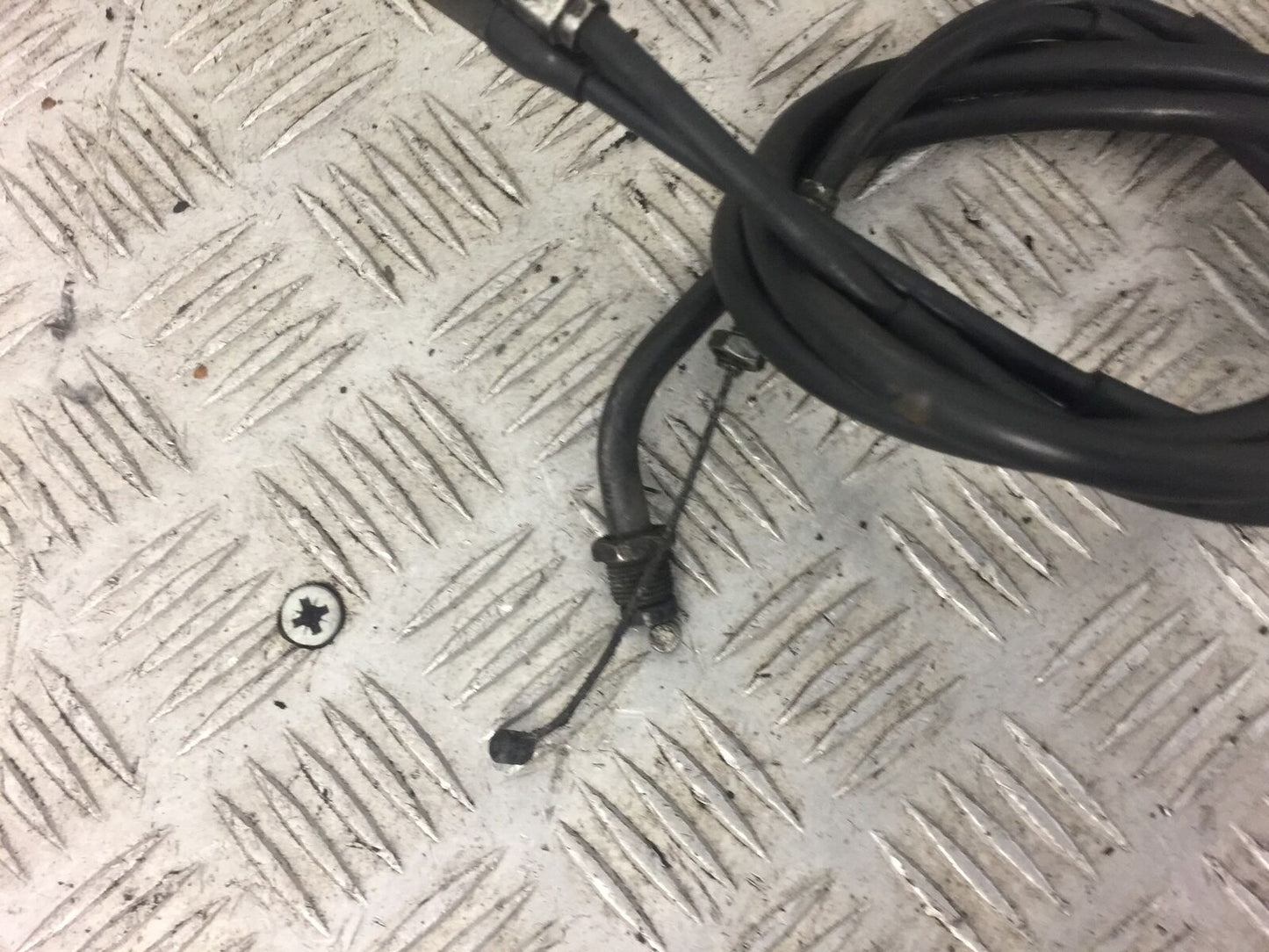 HONDA CB900 CB 900 HORNET THROTTLE CABLES YEAR 2002 STOCK 395