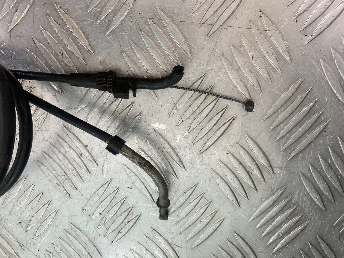 KAWASAKI ZZR1100 D THROTTLE CABLES   YEAR 1993-2001 (CMB1164)