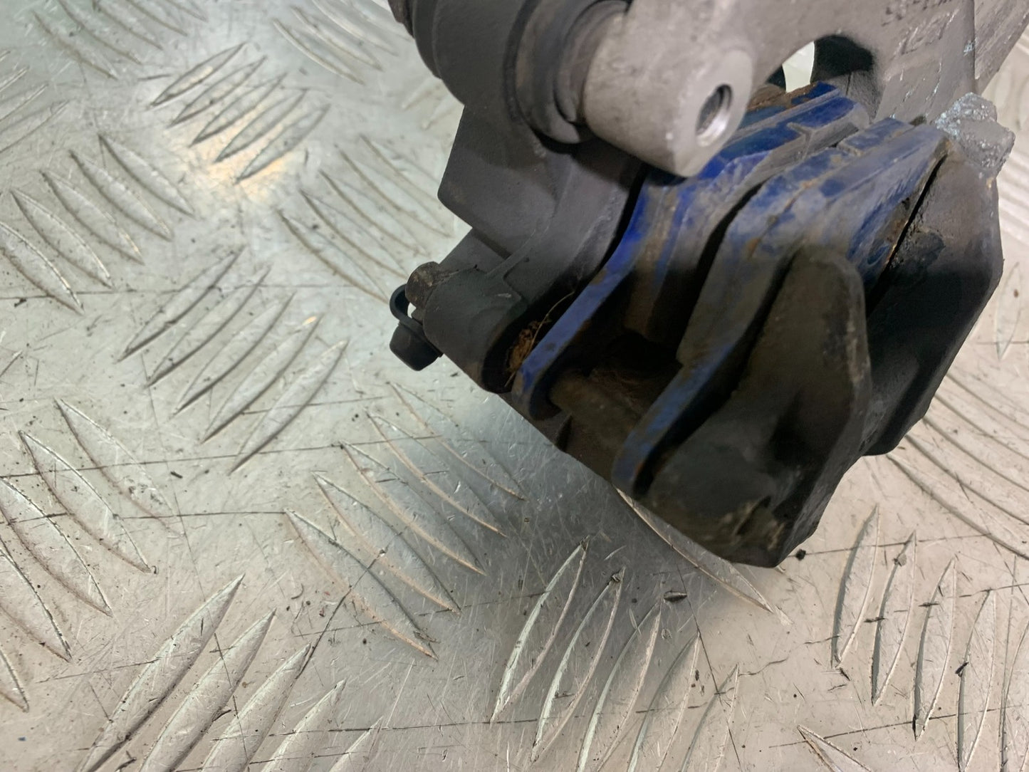 HONDA NC750 NC 750 X DCT REAR BRAKE CALIPER  YEAR 2019 (CMB1223)