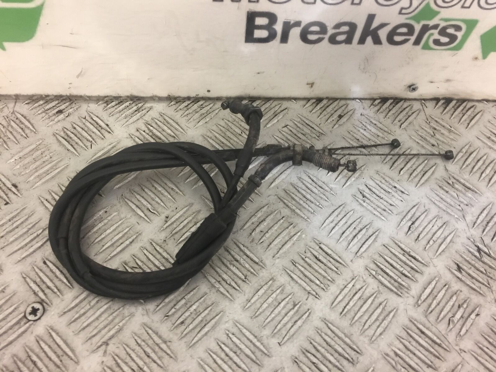 HONDA CBR 500 R  CBR500 R THROTTLE CABLES  YEAR 2014  (STOCK 392)