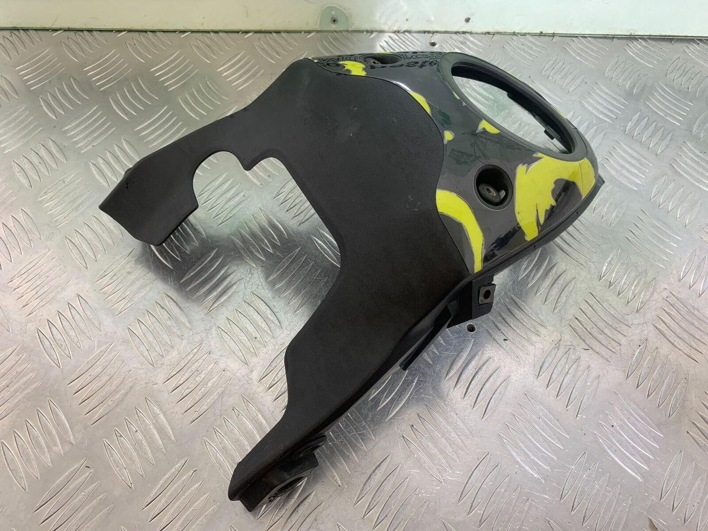 YAMAHA MT07 MT-07 TANK COVER  YEAR 2014 (STOCK 995)