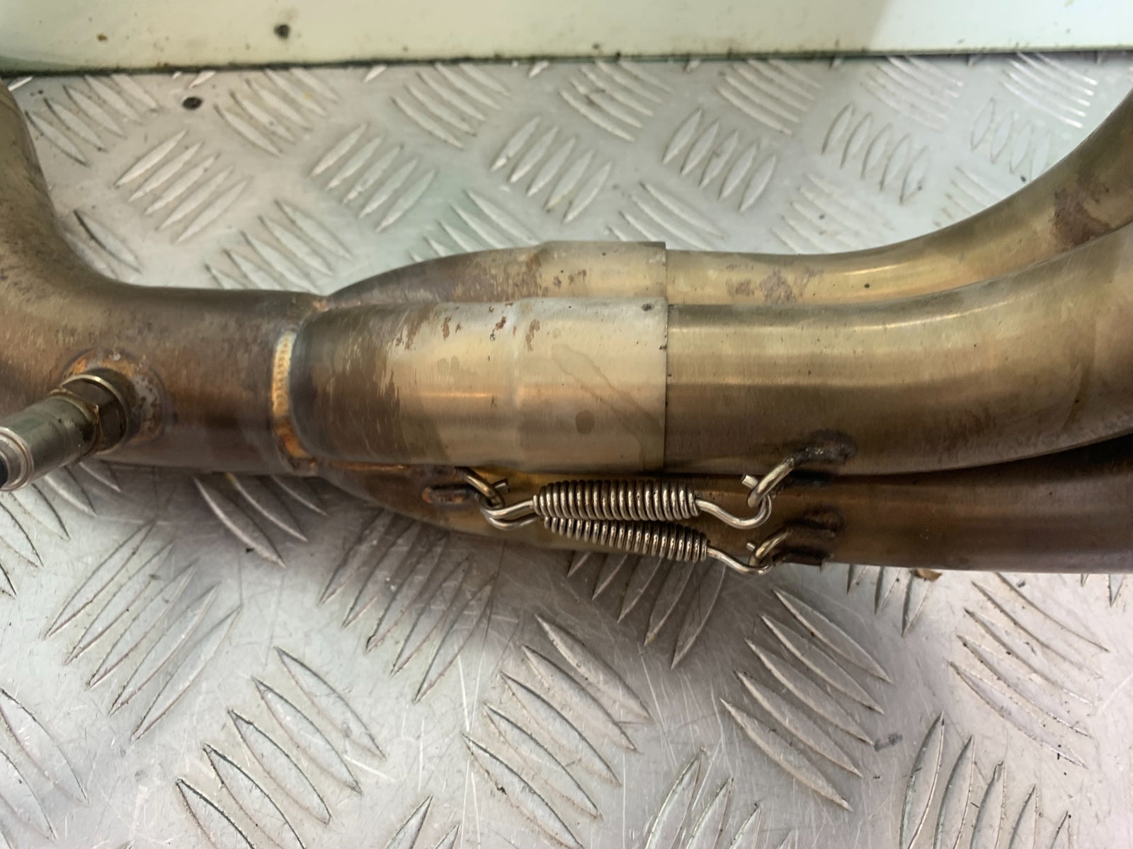 TRIUMPH TRIDENT 660 TEC FULL EXHAUST SYSTEM   YEAR 2021-2024 (CMB1148)