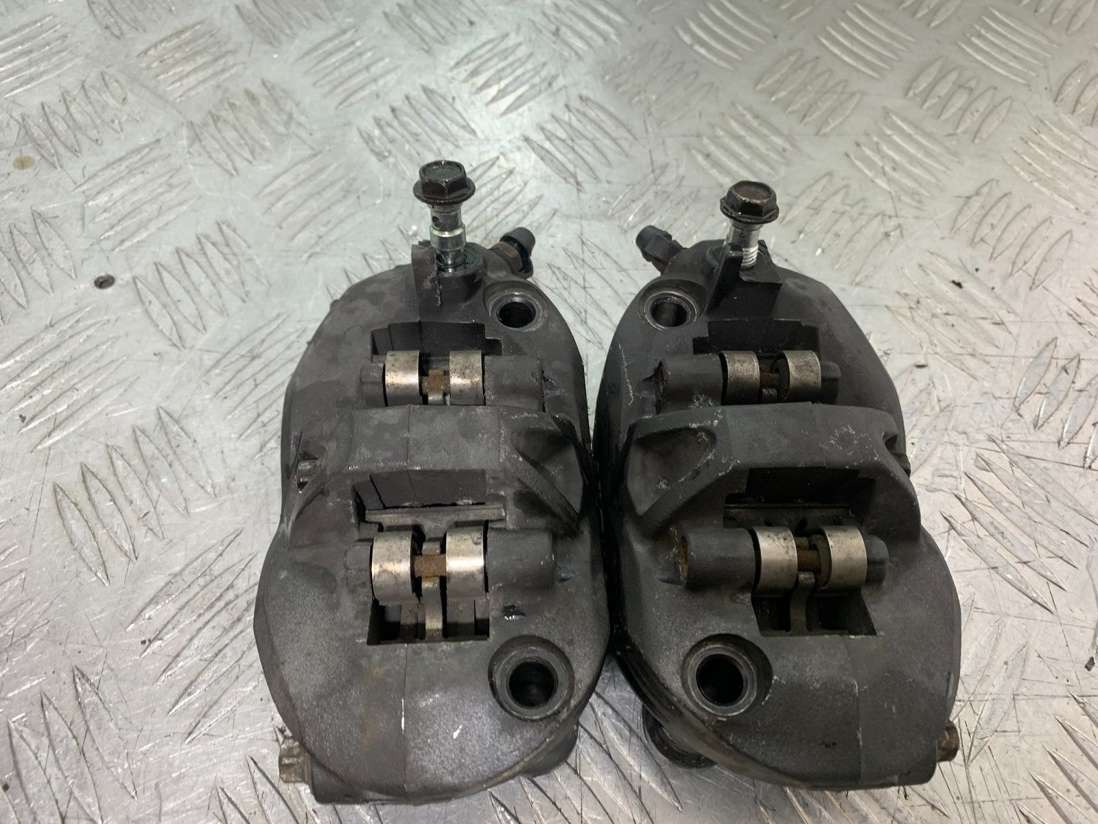 KAWASAKI GTR1400 GTR 1400 FRONT BRAKE CALIPERS  YEAR 2007-2009 (CMB1306)
