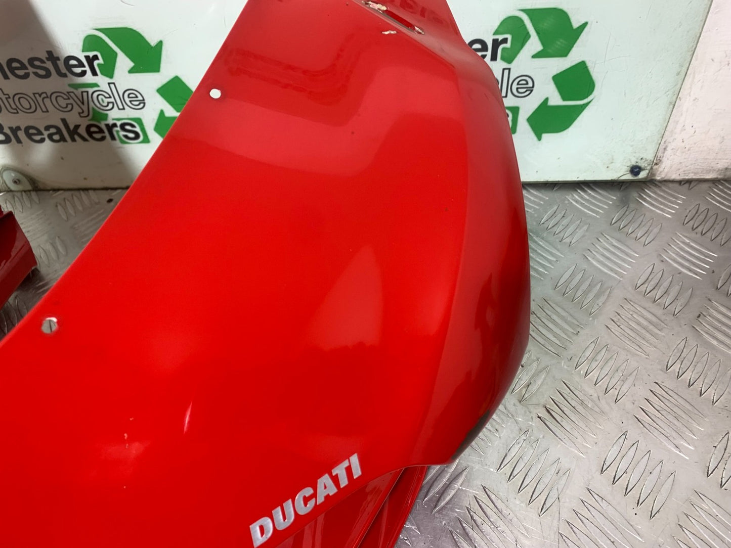 DUCATI 1299 PANIGALE TOP FAIRING  YEAR 2016 (CMB 1187)