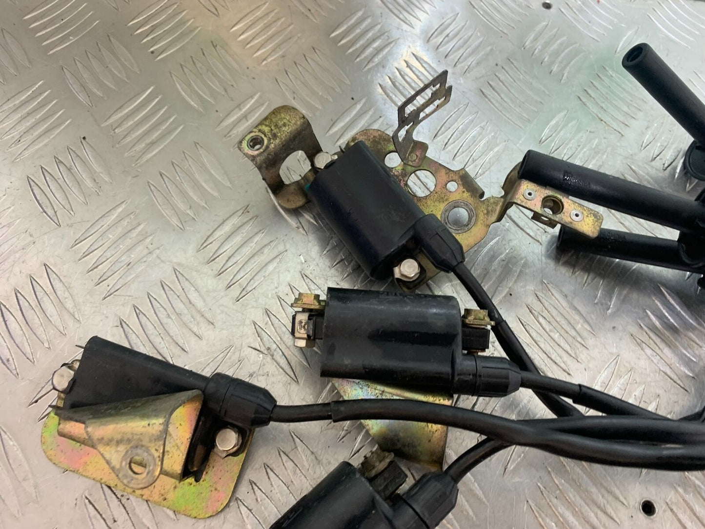 HONDA VFR750 VFR 750 FL-M-N-P COILS AND CAPS   YEAR 1990-93 (CMB1093)