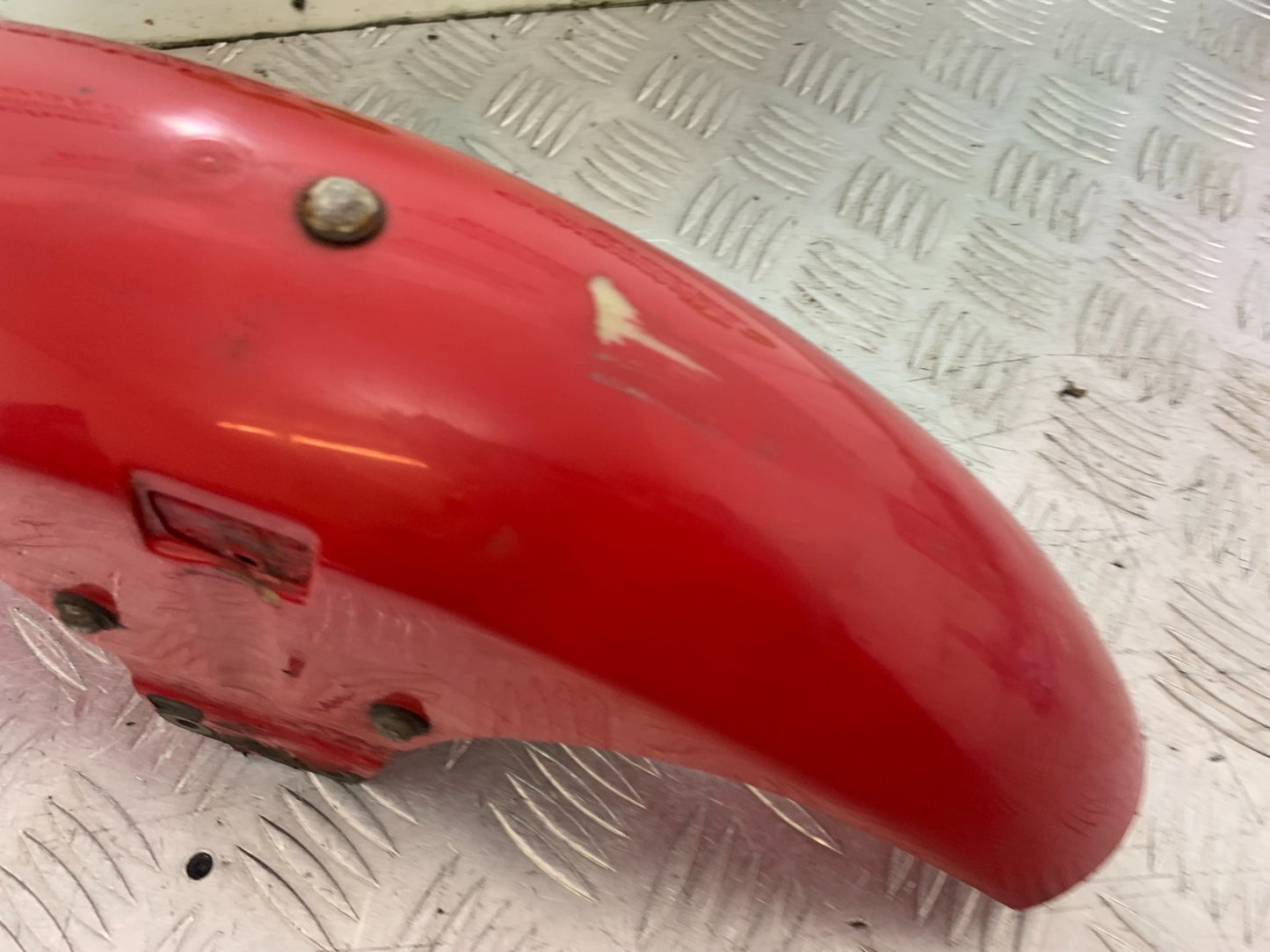 HONDA CG125 CG 125 FRONT MUDGUARD   YEAR 1998-2000 (CMB1282)