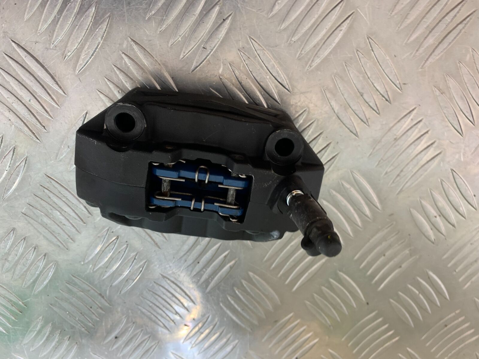 YAMAHA MT 125 MT125 FRONT BRAKE CALIPER   YEAR 2021-2024 ABS (CMB1010)
