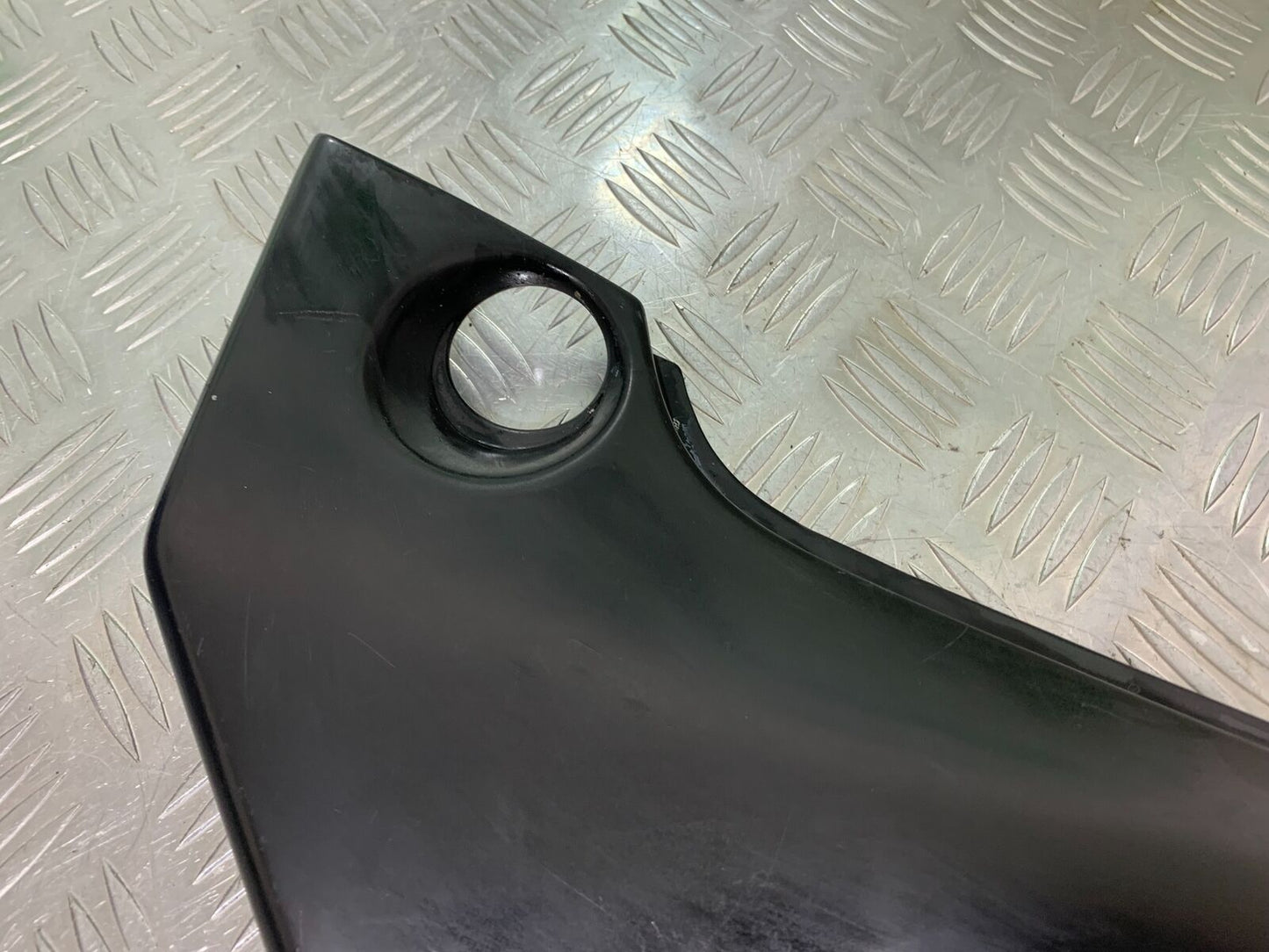 HONDA NTV 650 REVERE LEFT SEAT PANEL  YEAR 1988-1996 (CMB1025))
