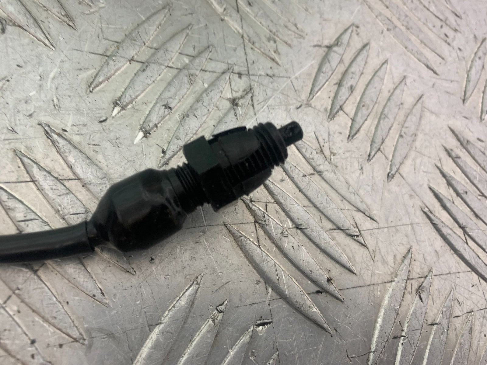 SUZUKI GSX750 INAZUMA REAR BRAKE LIGTH SWITCH YEAR 1998-2003 (CMB1308)