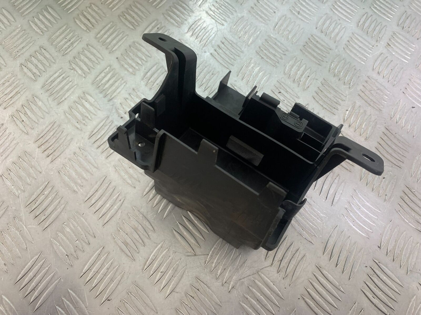 SUZUKI DL 650 V-STROM BATTERY BOX  YEAR 2020 (CMB1117)
