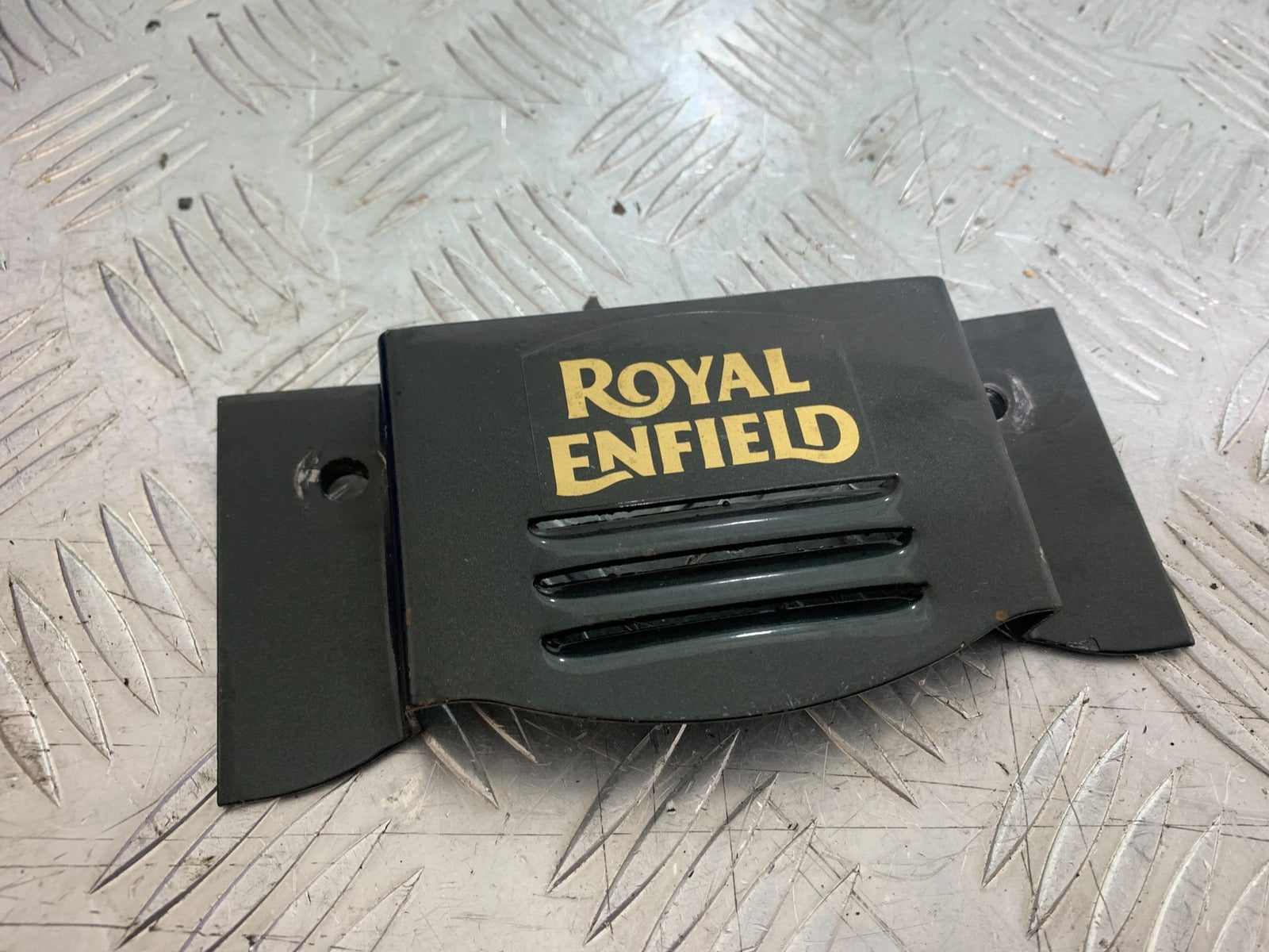 ROYAL ENFIELD BULLET 500 EFI FRONT BADGE COVER  YEAR 2008 - 2016 (CMB1153)
