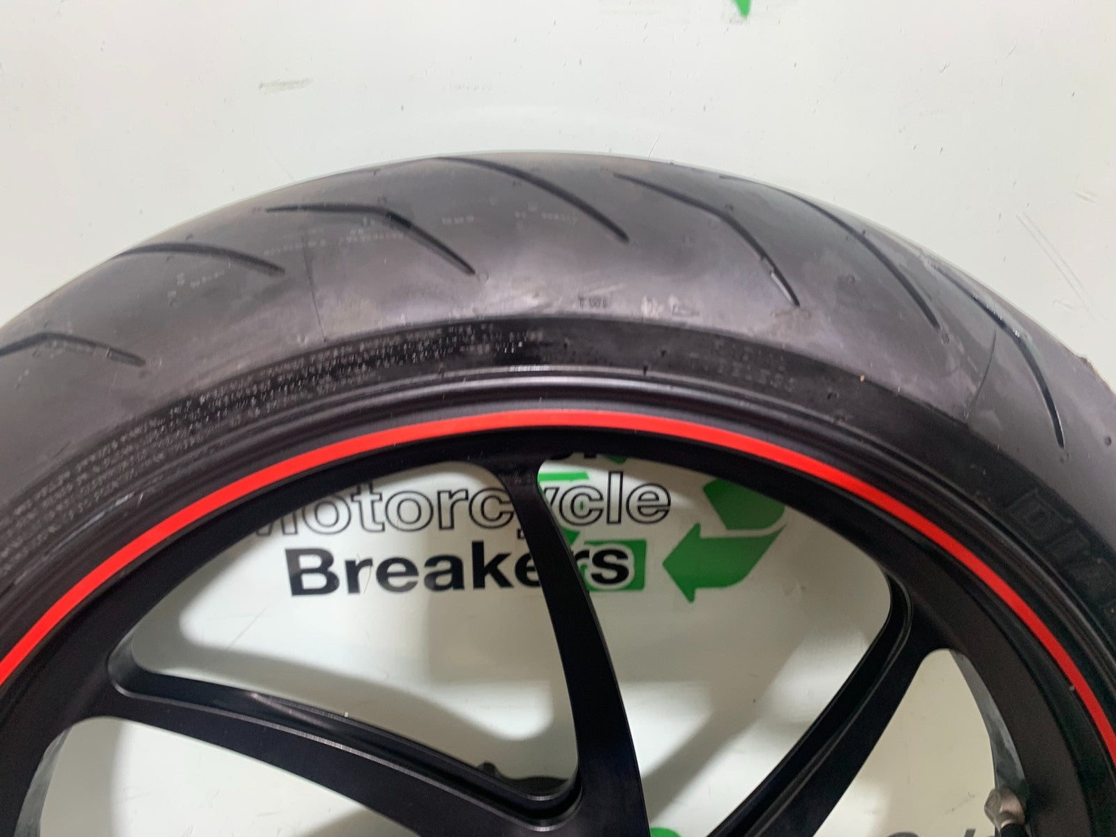DUCATI 1198 S FRONT AND REAR WHEELS BREMBO MARCHESINI YEAR 2009-2011 (CMB1219)