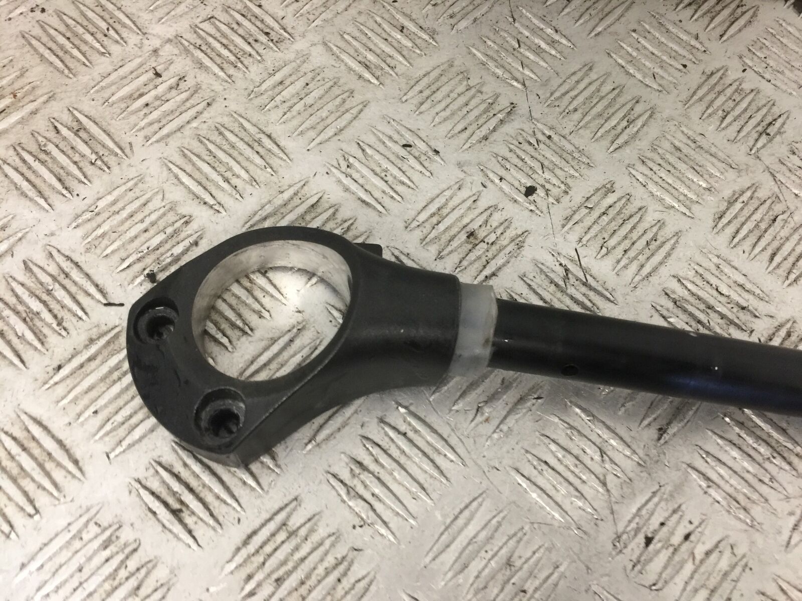 KAWASAKI ZZR1400 ZZR 1400 RIGHT HANDLEBAR YEAR 2007-11(STOCK 893)