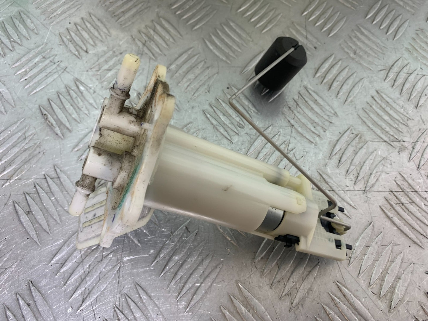 KTM DUKE 125 PETROL PUMP   YEAR 2017-2022 (CMB1222)