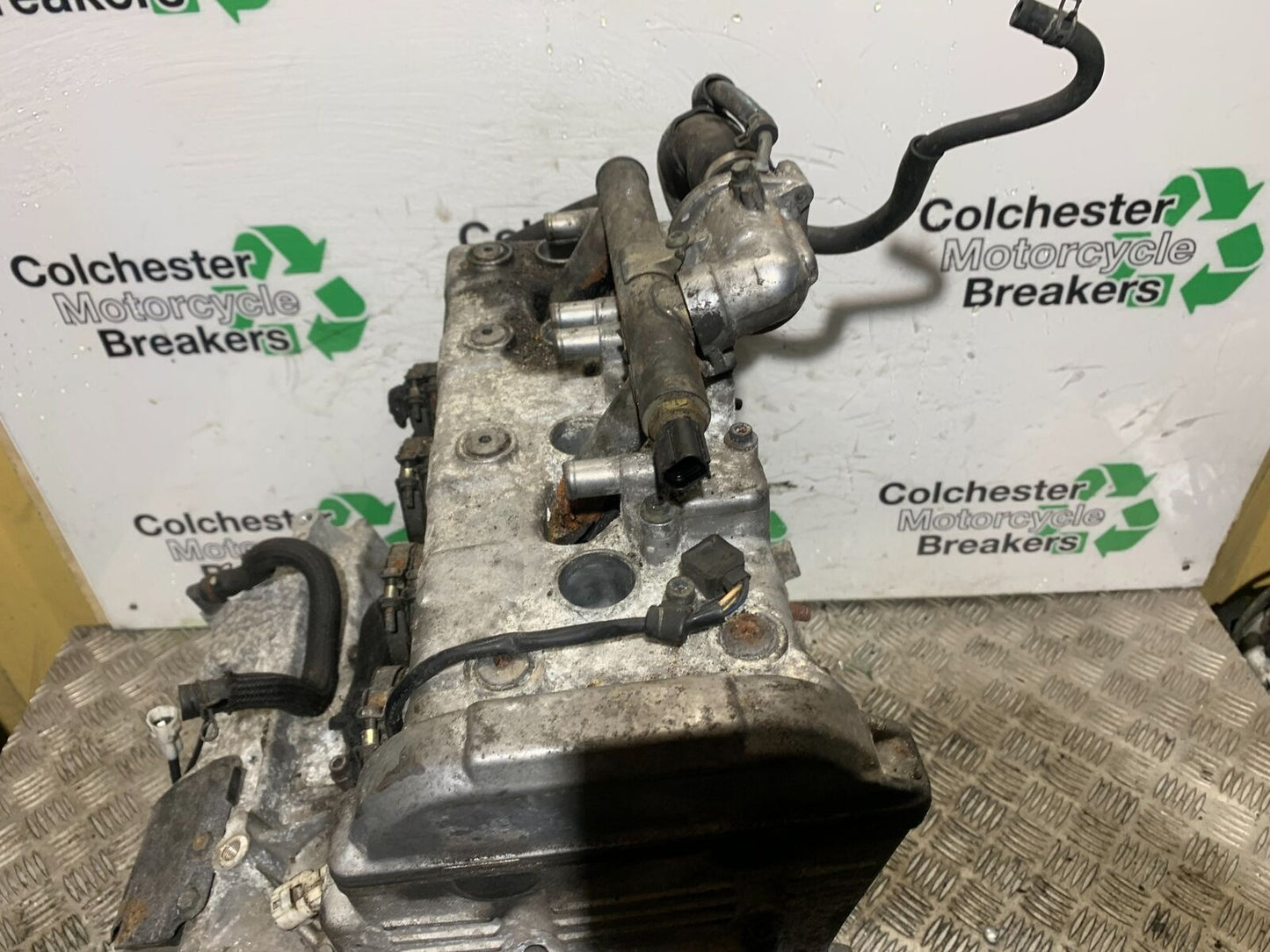 YAMAHA FJR1300 FJR 1300 ENGINE  YEAR 2001-05 (STOCK 946)