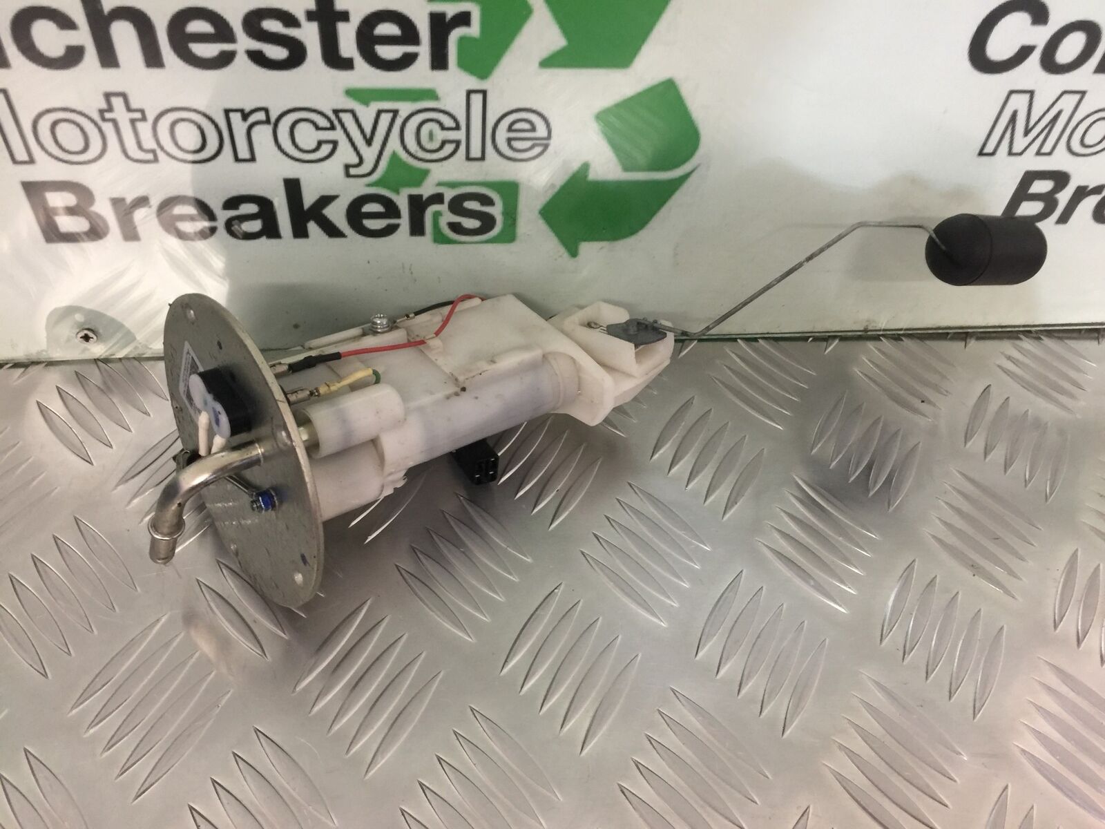 KAWASAKI VN 650 VULCAN PETROL PUMP  YEAR 2017-2021 (STOCK 924)
