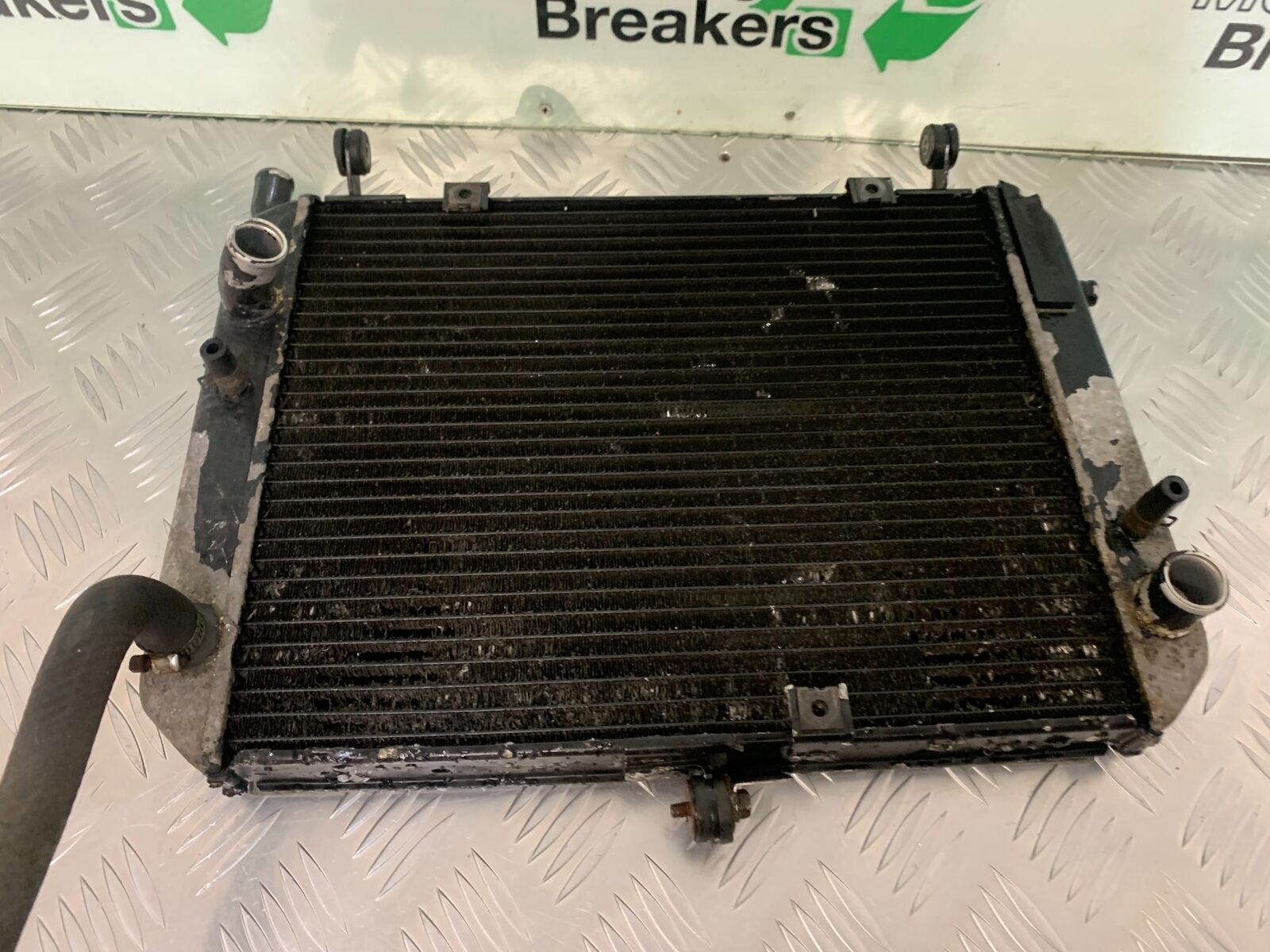 YAMAHA FJR1300 FJR 1300 RADIATOR  YEAR 2001-05 (STOCK 946)