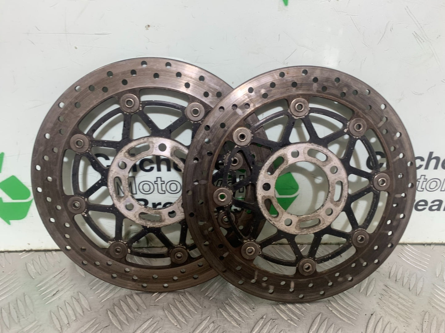 SUZUKI GSXR750 GSXR 750 K4 K5 FRONT BRAKE DISC 2004-2005 (CMB1319)