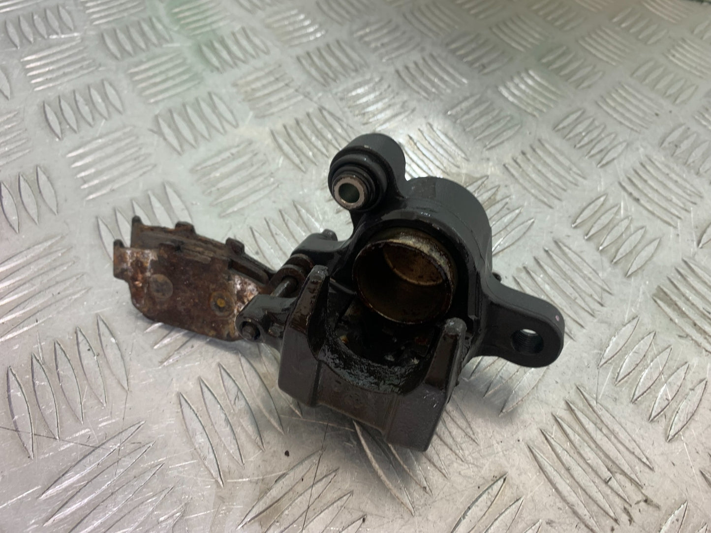 HONDA CBR500R CBR 500 R REAR CALIPER  YEAR 2012-16 (CMB1151)