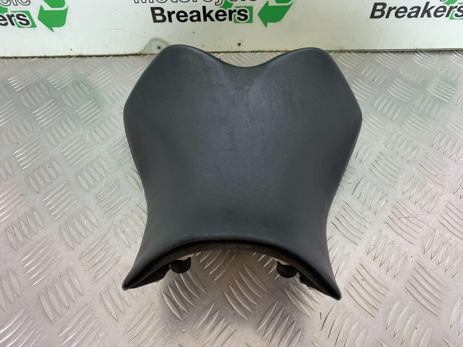 SUZUKI GSXR1000 GSXR 1000 FRONT SEAT  2009-2016 (CMB1049)