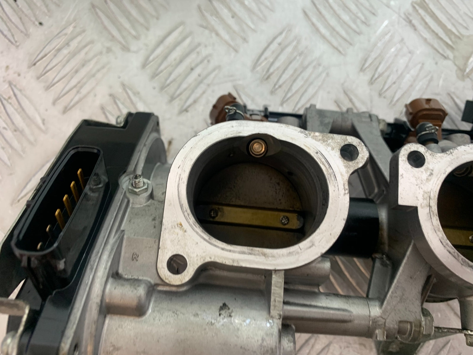 MV AGUSTA 800 F3 THROTTLE BODIES   YEAR 2013-2016 (CMB1152)