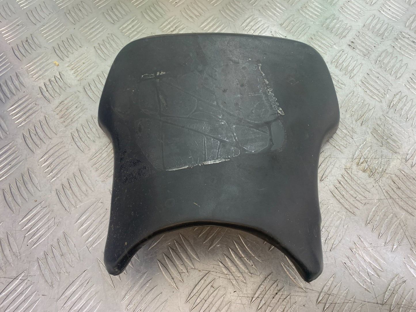 HONDA CBR600 CBR 600 RR FRONT SEAT   YEAR 2003-2004 CMB1173)