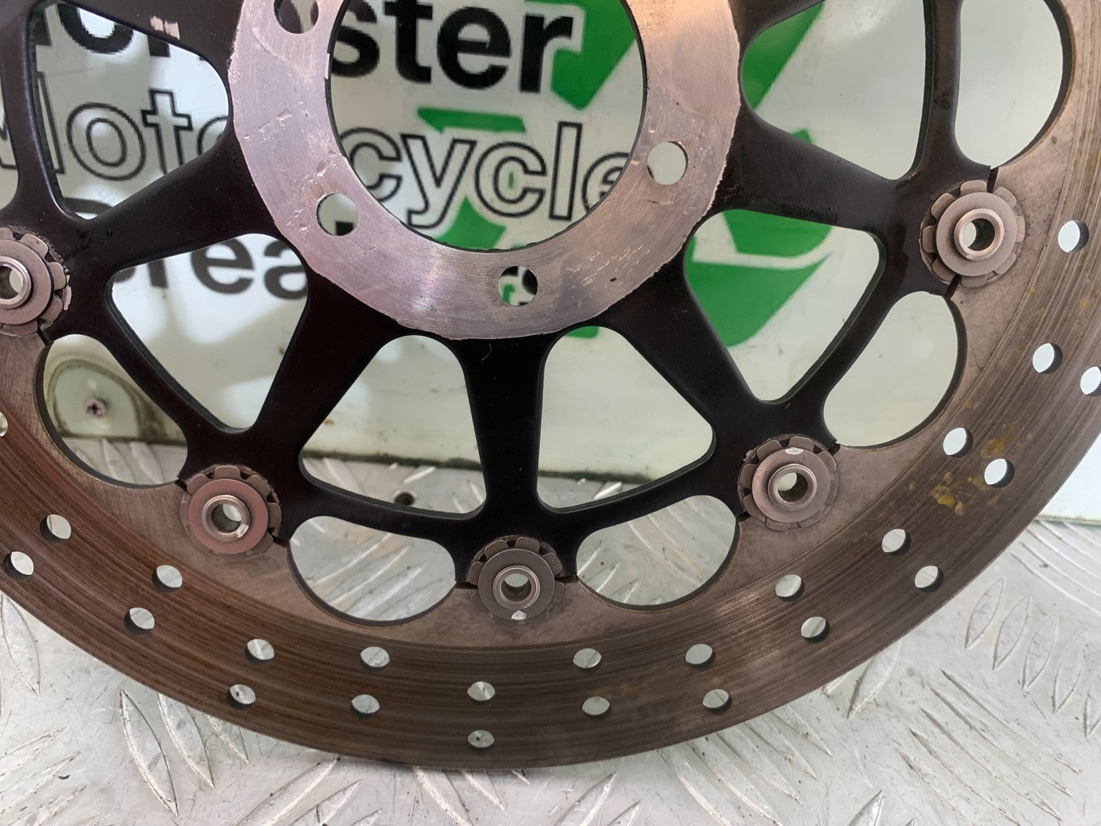 KTM 690 DUKE R LC4 FRONT BRAKE DISC YEAR 2012-2015  (CMB1180)