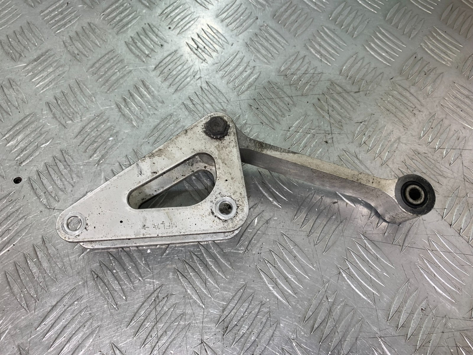 HONDA CBR1000 rr FIREBLADE REAR SHOCK LINKAGE   2012-2016 (CMB1280)