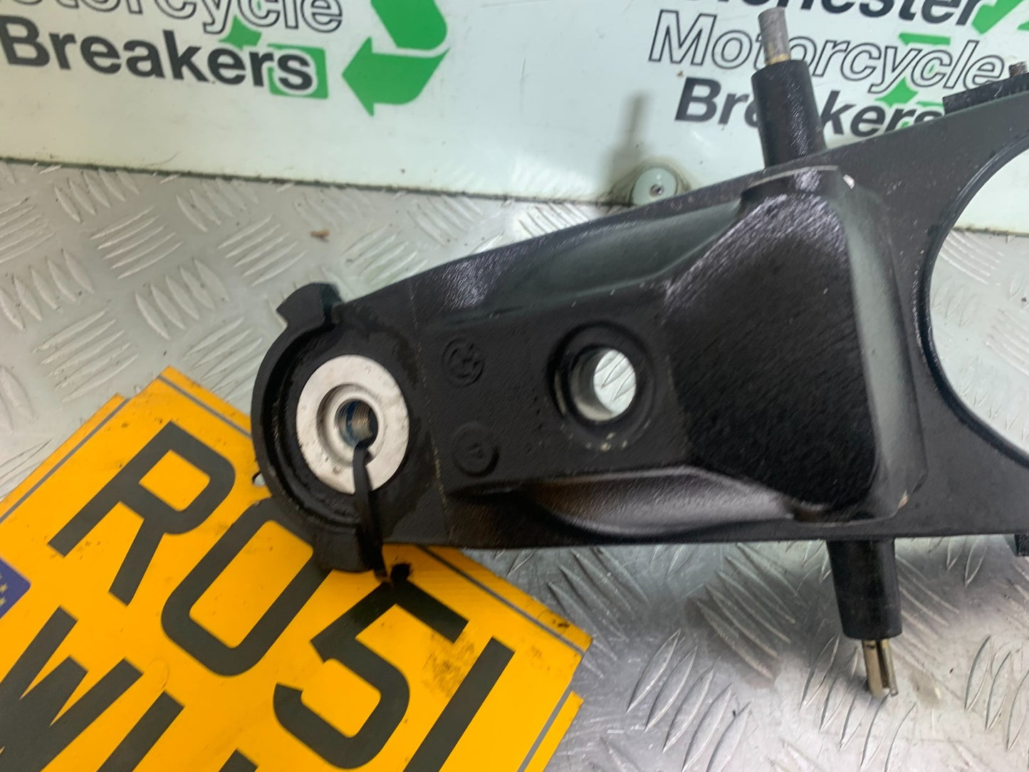 BMW R850 R R850R FRAME REG LOG BOOK YEAR 1994-2002 (CMB1170)