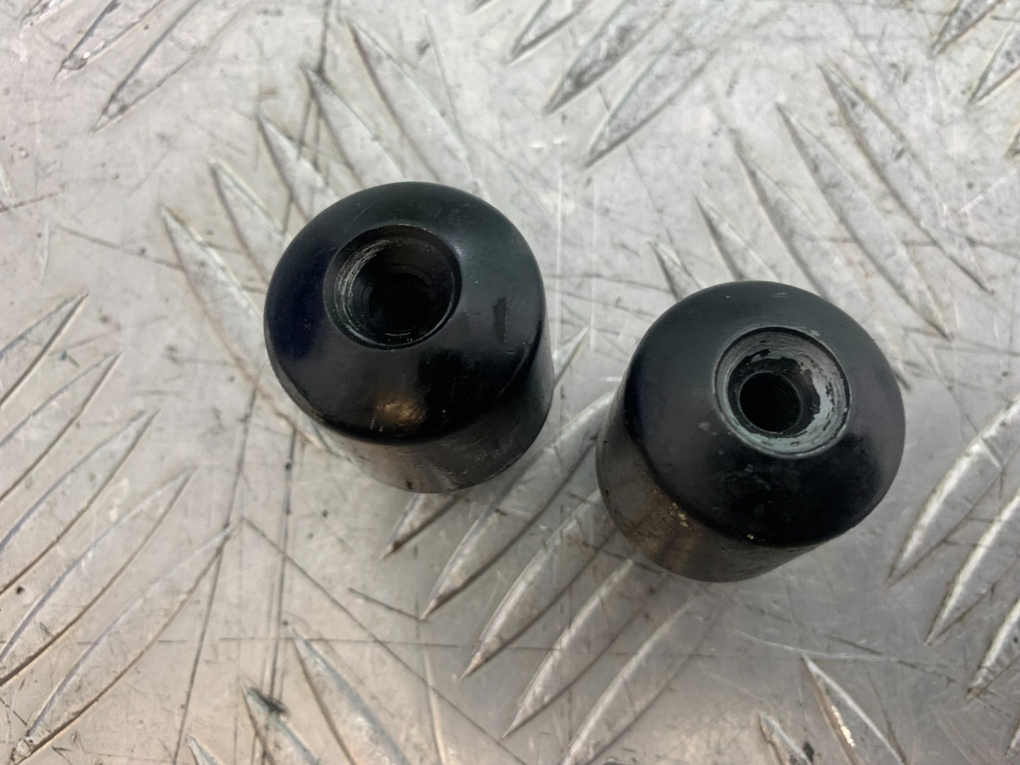 HONDA CBR1000 rr FIREBLADE BAR END WEIGHTS  YEAR 2006 (CMB1220)