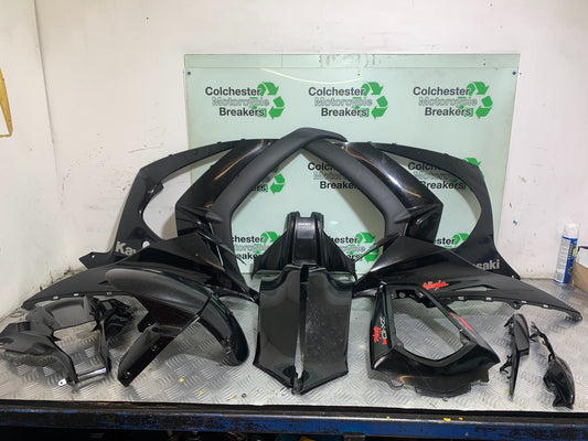 KAWASAKI ZX10R ZX 10R FAIRING BODY KIT (GENUINE) YEAR 2011-2015 (CMB1154)