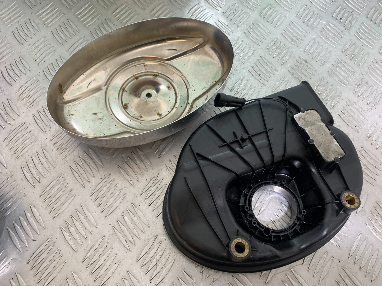HARLEY DAVIDSON FXS  BLACKLINE 1585 AIR BOX  YEAR 2012 (CMB1147)