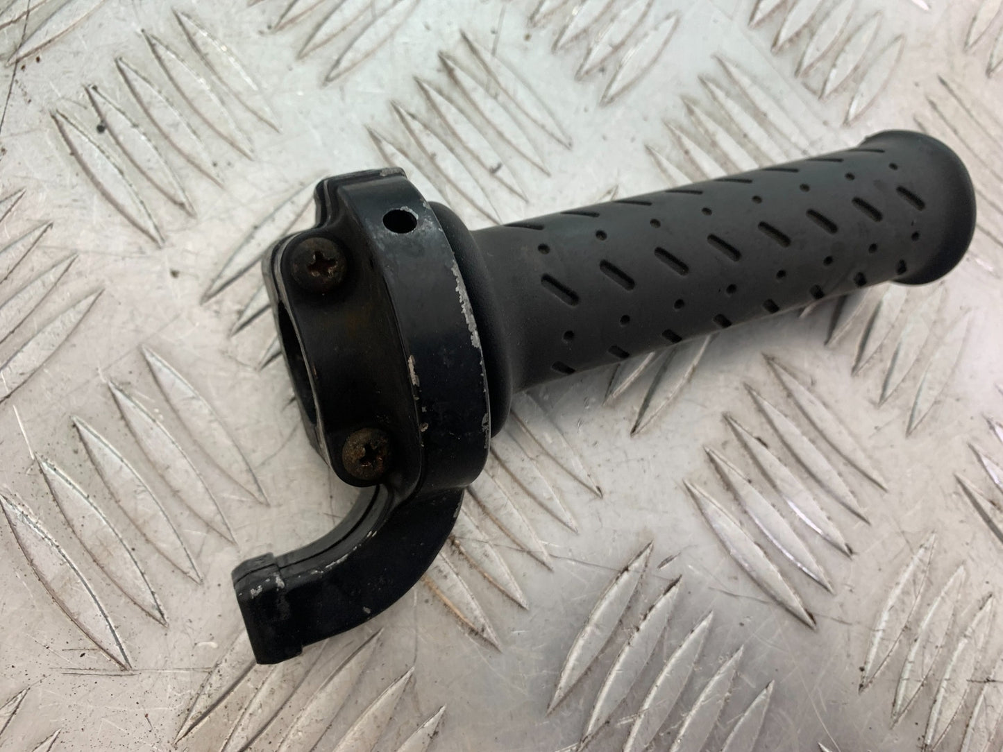 TRIUMPH T509 SPEED TRIPLE THROTTLE AND GRIP YEAR 1997-1998 (CMB1144)