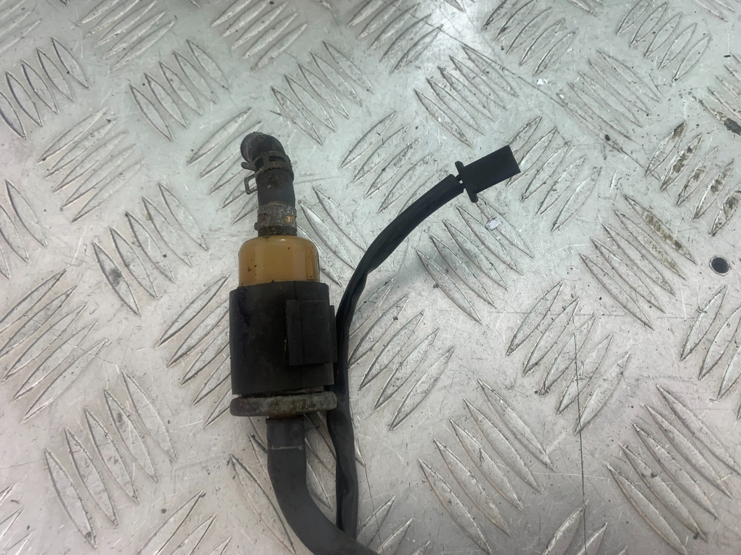 YAMAHA XV535 XV 535 VIRAGO PETROL PUMP YEAR 1994-02 (CMB1139)
