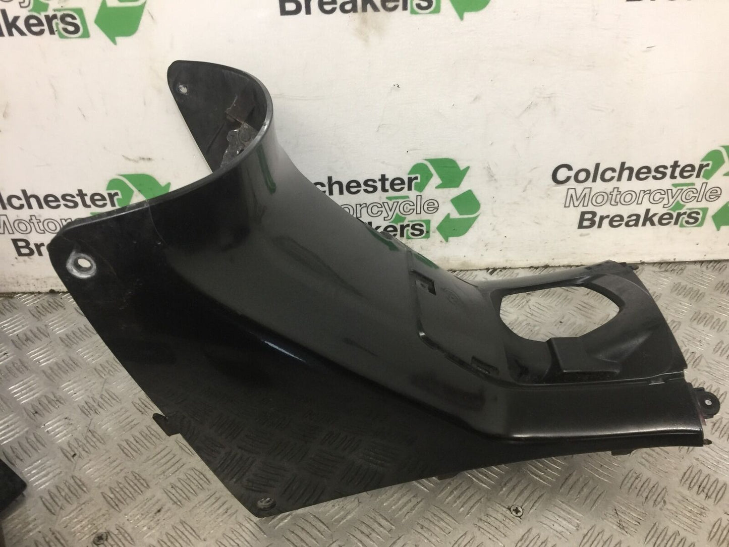 HONDA PANTHEON FES 125 INNER FAIRING PANEL  YEAR 2003-2007 (STOCK 827)