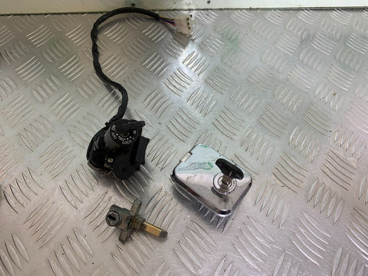 KAWASAKI ER5 ER 5 LOCKS AND KEYS  YEAR 1997-2007 (CMB1003)