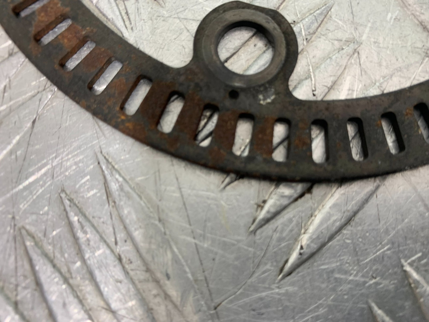 TRIUMPH 675 STREET TRIPLE RX FRONT ABS RING GEAR  2015- 2017 (CMB1299)
