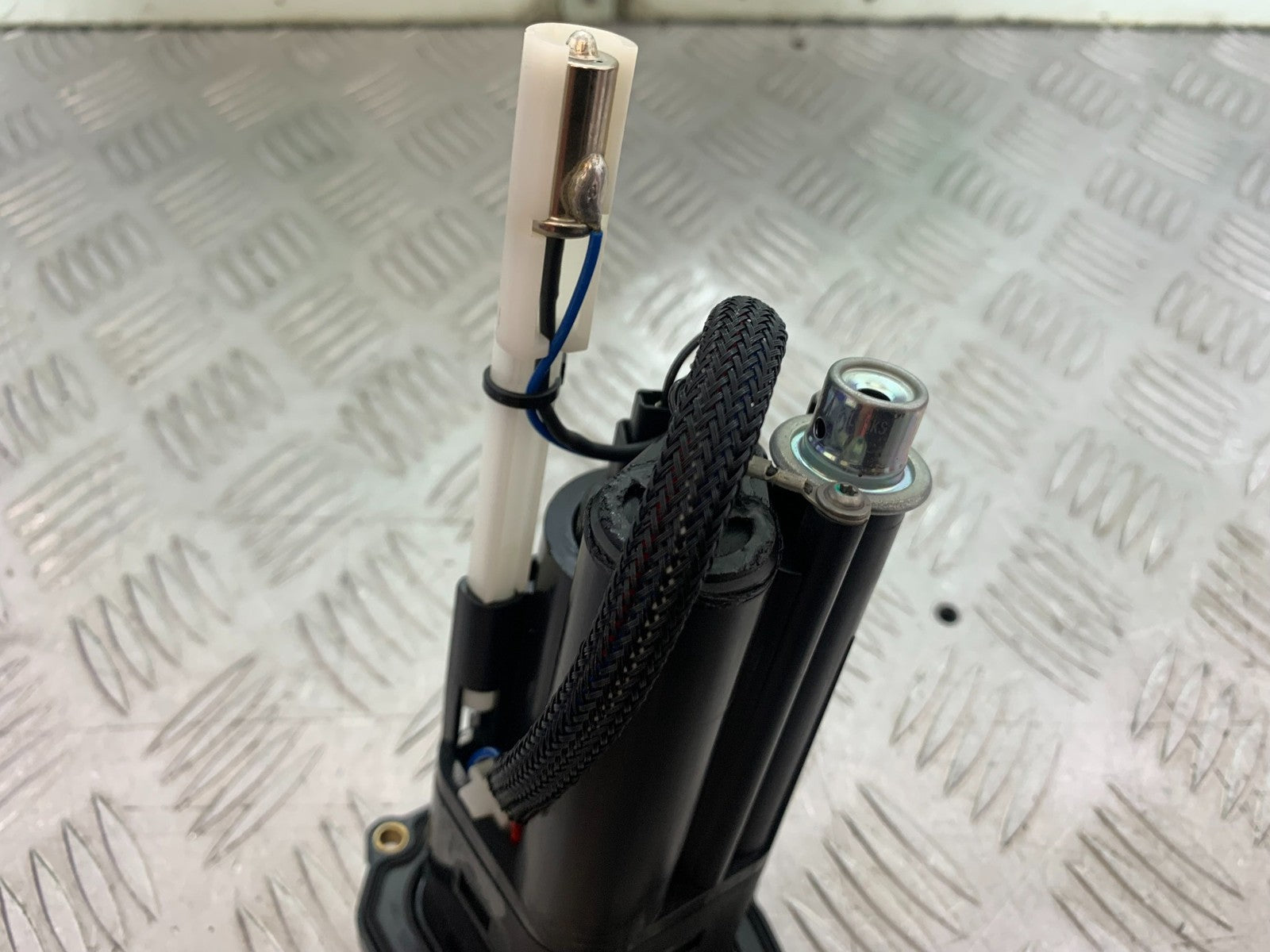 DUCATI 1299 PANIGALE PETROL PUMP YEAR 2016 (CMB 1187)