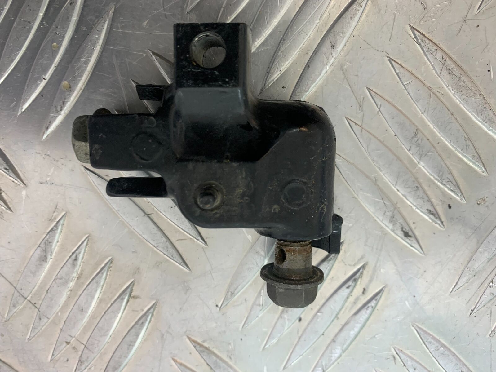 YAMAHA XS1100 MIDNIGHT SPECIAL BRAKE SPLITTER   YEAR 1980-1982 (CMB1122)