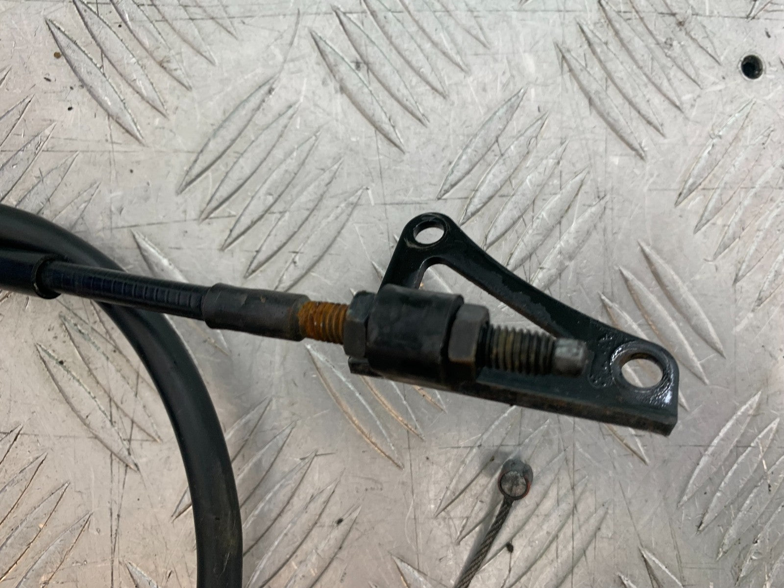 TRIUMPH 1050 SPRINT GT CLUTCH CABLE   YEAR 2010-2016 (CMB1250)