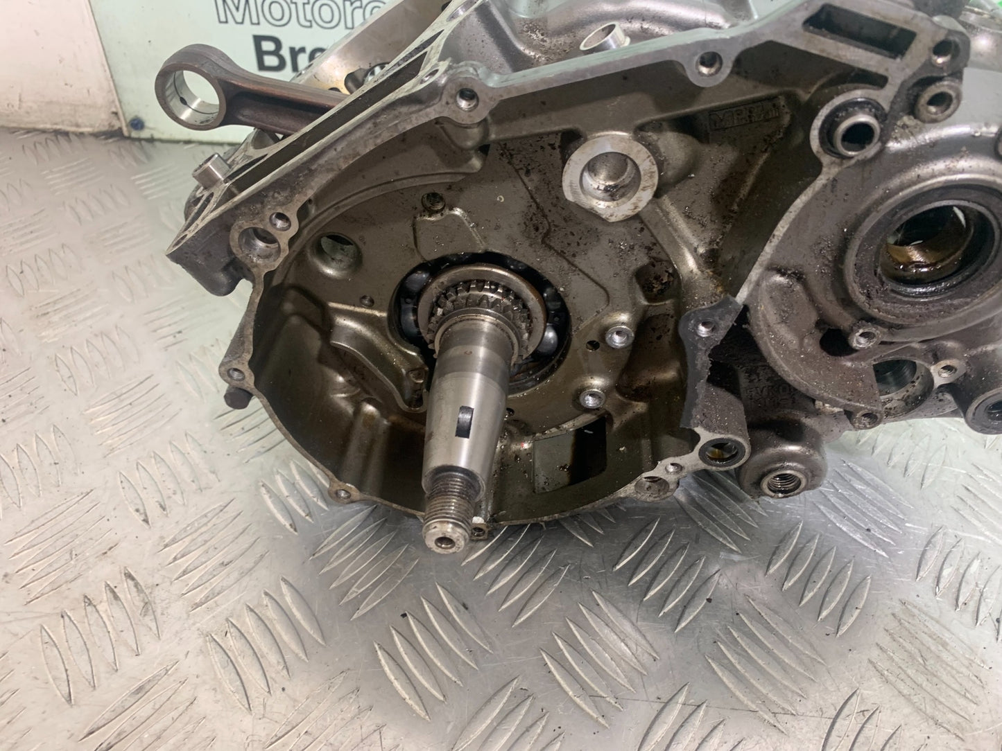 APRILIA 650 PAGASO STRADA CRANKSHAFT AND CASINGS  YEAR 2005-2010 (CMB1057)